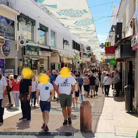 דירה Estudio En Zona Petonal Y Cerca A La Playa טורמולינוס