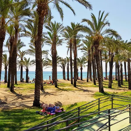 Estudio En Zona Petonal Y Cerca A La Playa דירה טורמולינוס