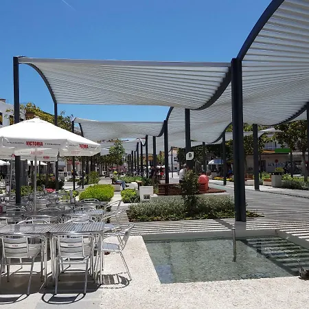 Estudio En Zona Petonal Y Cerca A La Playa