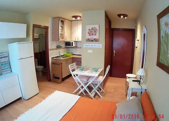 Estudio En Zona Petonal Y Cerca A La Playa