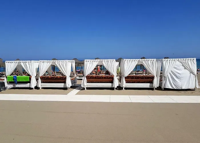 Estudio En Zona Petonal Y Cerca A La Playa דירה